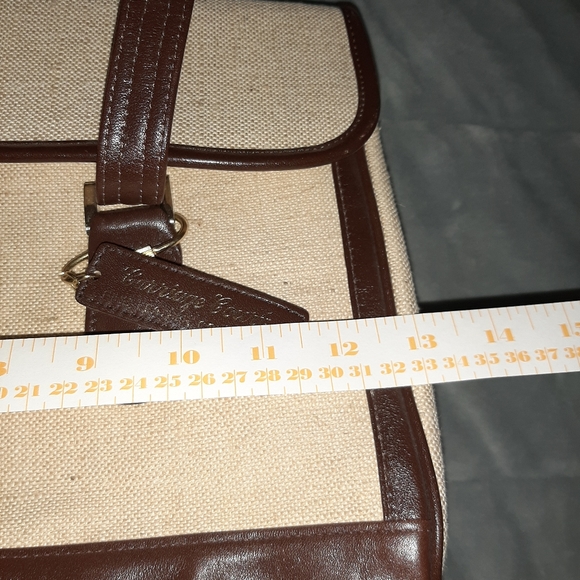 NWT Vintage Carriage Court Handbag - Picture 2 of 7